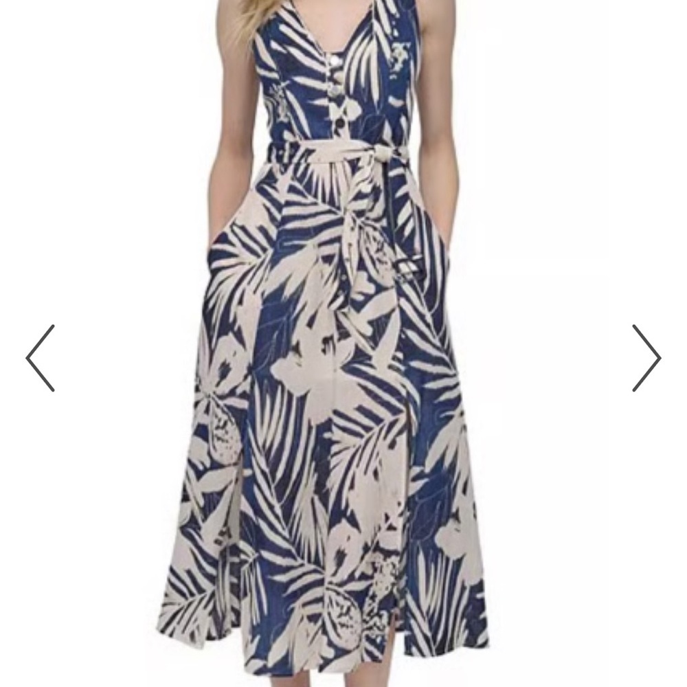 Sleeveless V-Neck Blue and Cream Tropical Midi Dress